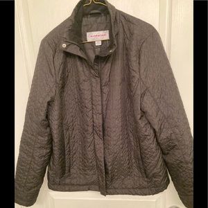 Alpinetek Ladies Black Quilted Polyester Zip Up Jacket Size Medium.